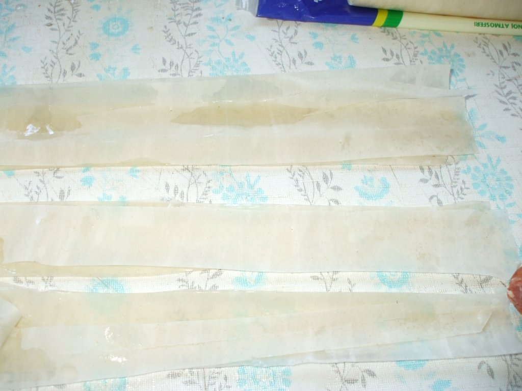 Carnatei in foi de placinta