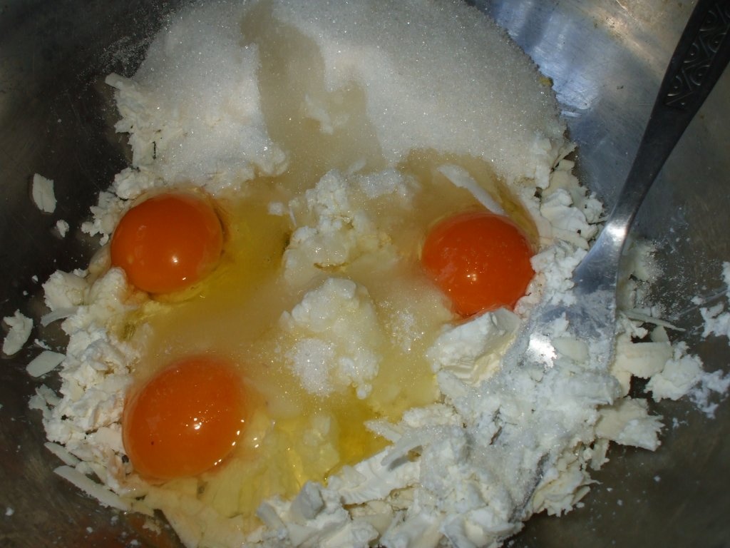 Placinta cu branza feta