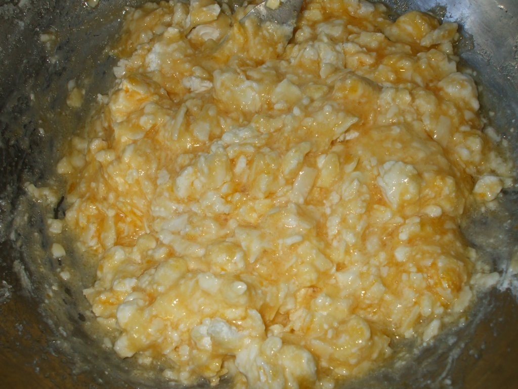 Placinta cu branza feta