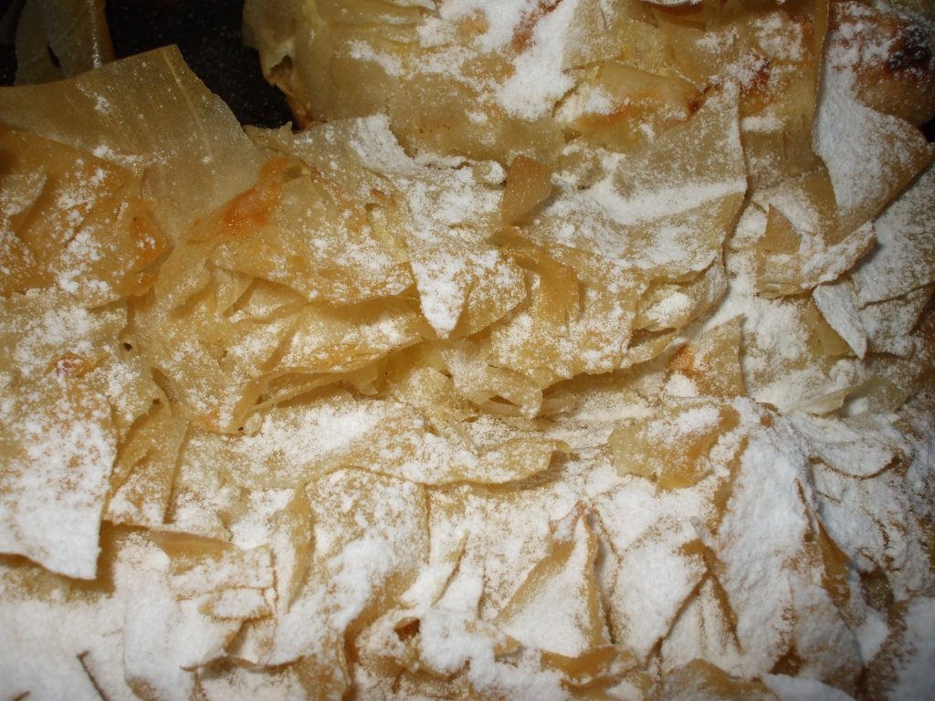 Placinta cu branza feta