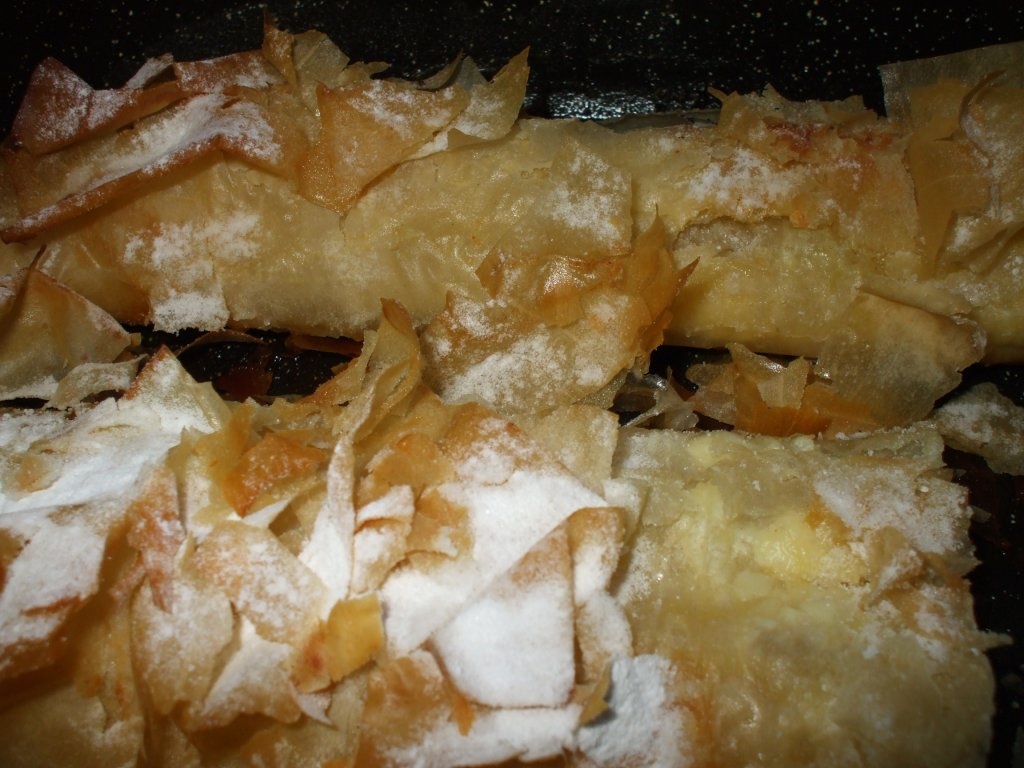 Placinta cu branza feta