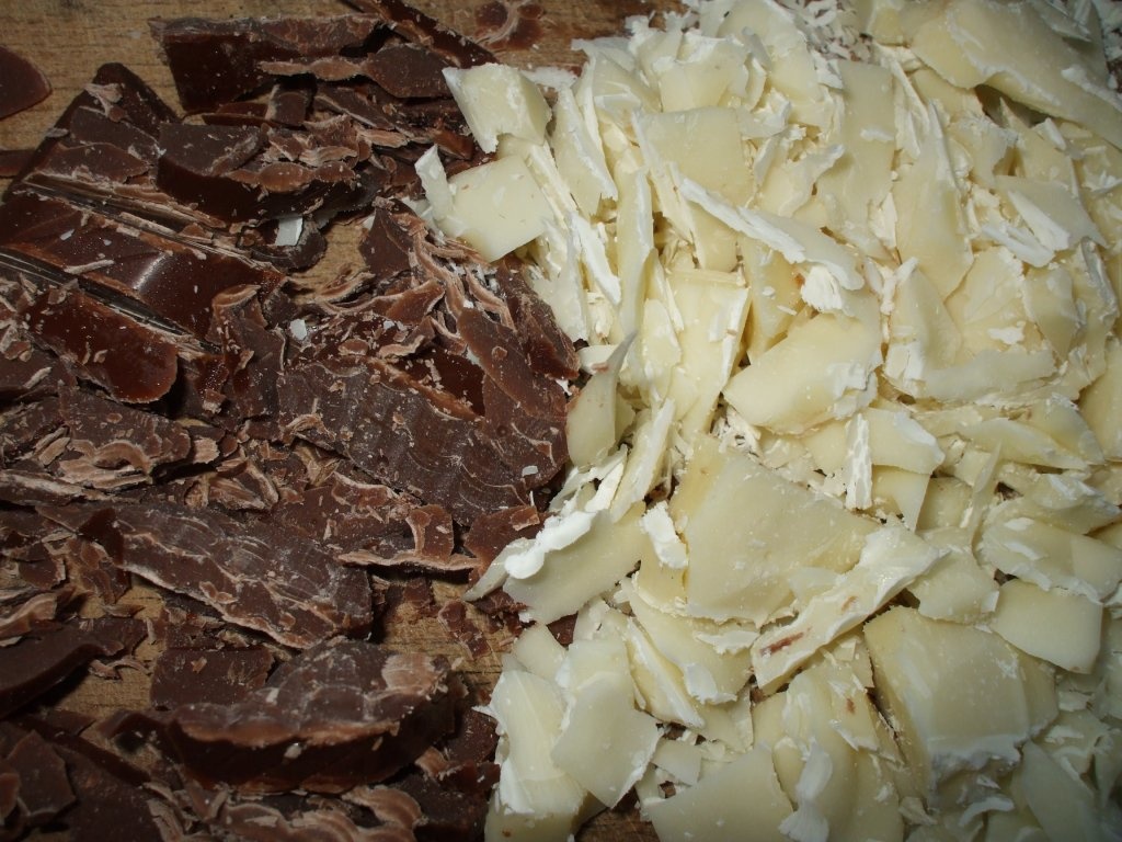 Placinta invartita cu branza si ciocolata