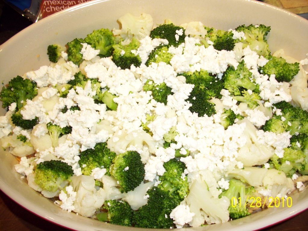 Conopida, broccoli, ciuperci si branza la cuptor