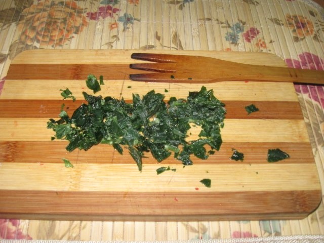 Salata de surimi cu sos rosu