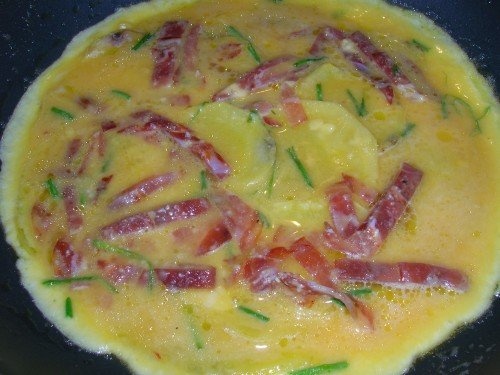 omleta cu cartofi si kaiser