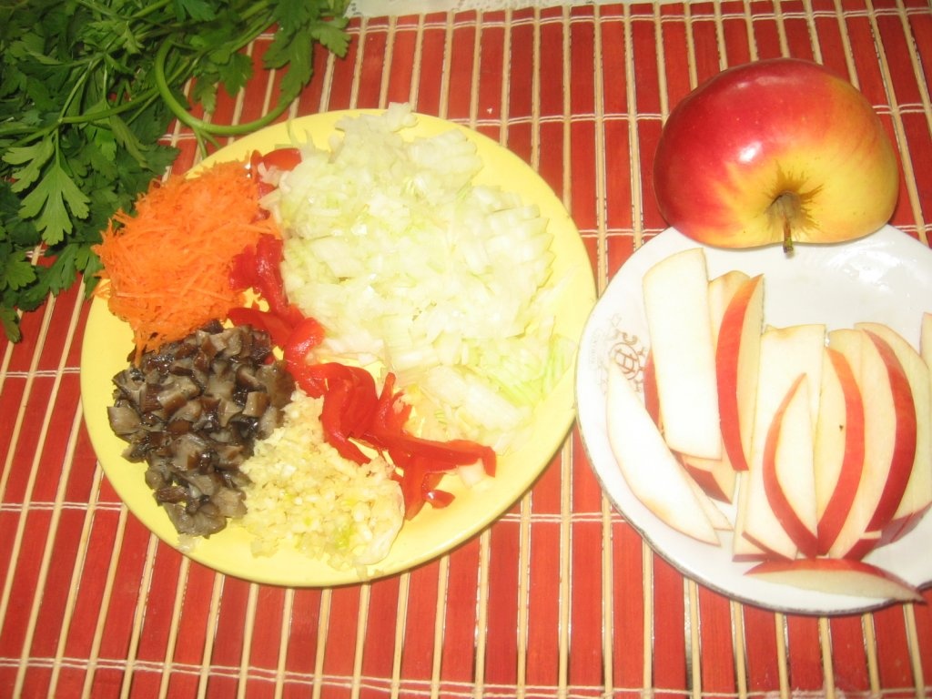 Pulpa de curcan umpluta, cu cartofi rumeniti