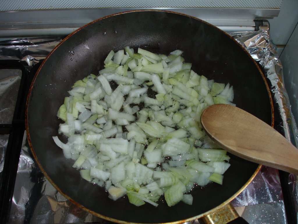 Piept de pui la gratar cu cartofi taranesti