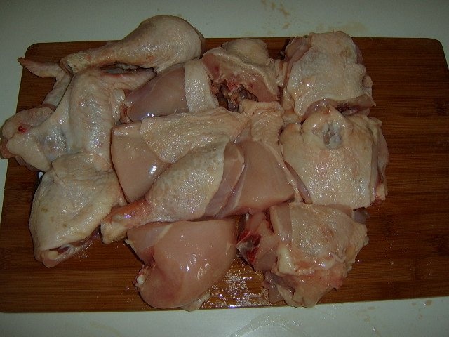 Pui la punga cu garnitura mexicana si morcovi mici