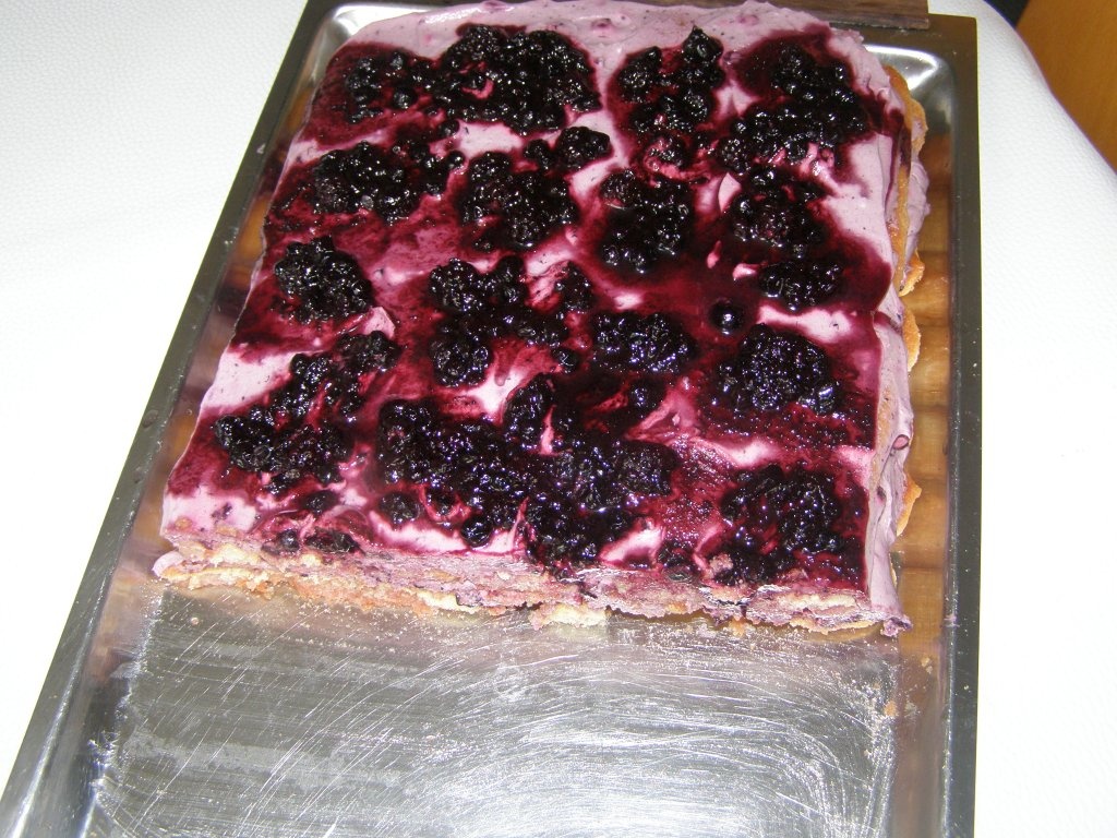 Tiramisu cu fructe de padure