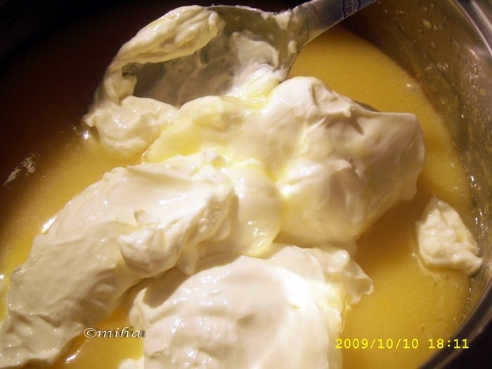 Tort cu crema mascarpone