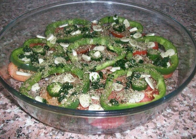 File de peste cu rosii