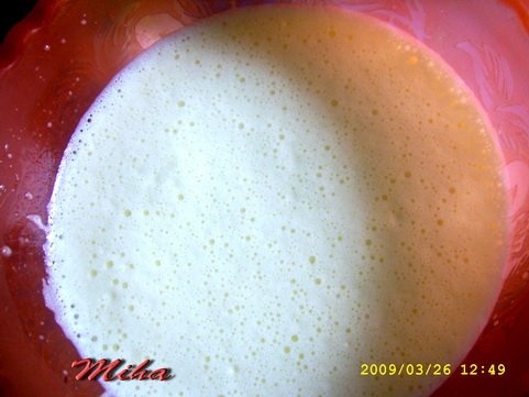 Tort cu mere si crema de zahar ars