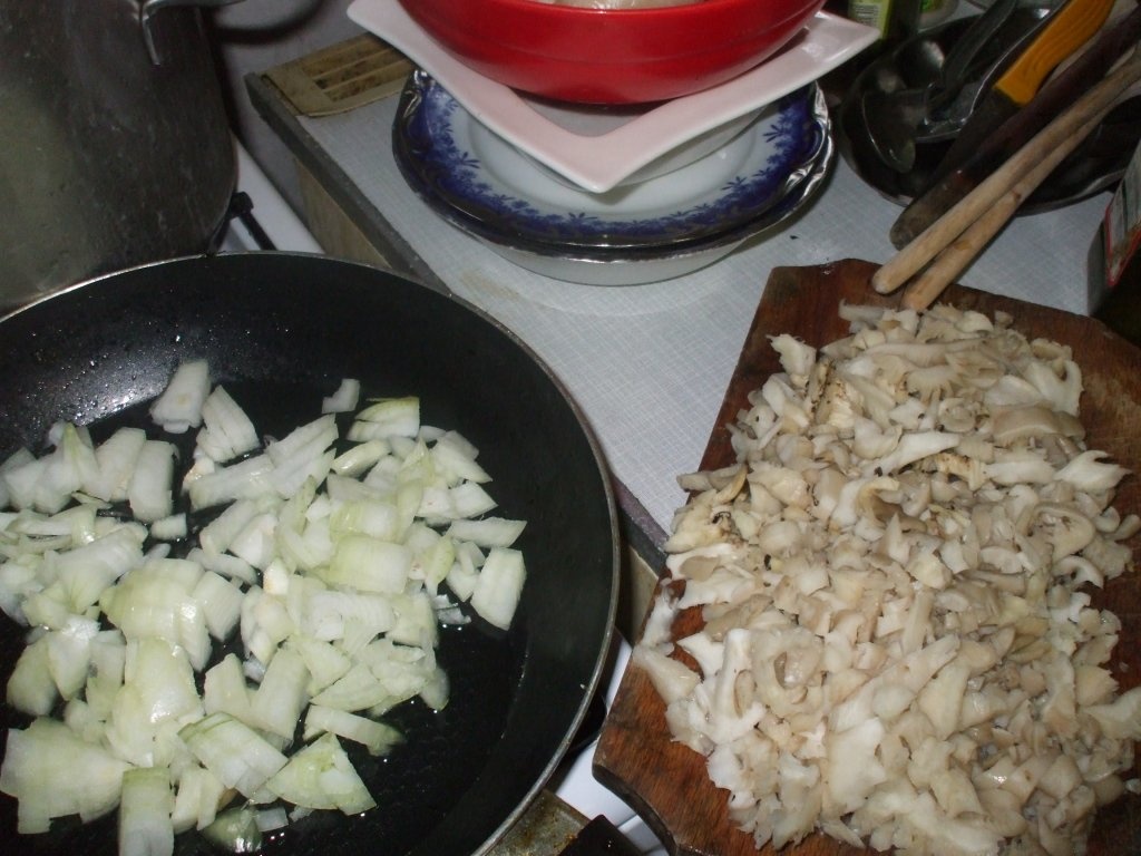 Ciuperci pleurotus cu smantana