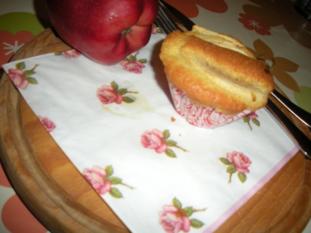 muffins cu mere si scortisosra