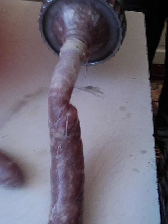 Carnati afumati de casa