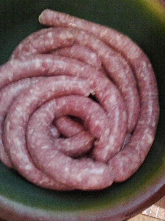 Carnati afumati de casa