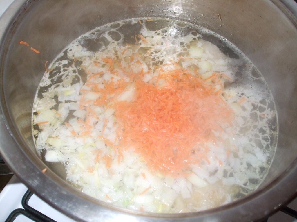 Pilaf de orez cu pui