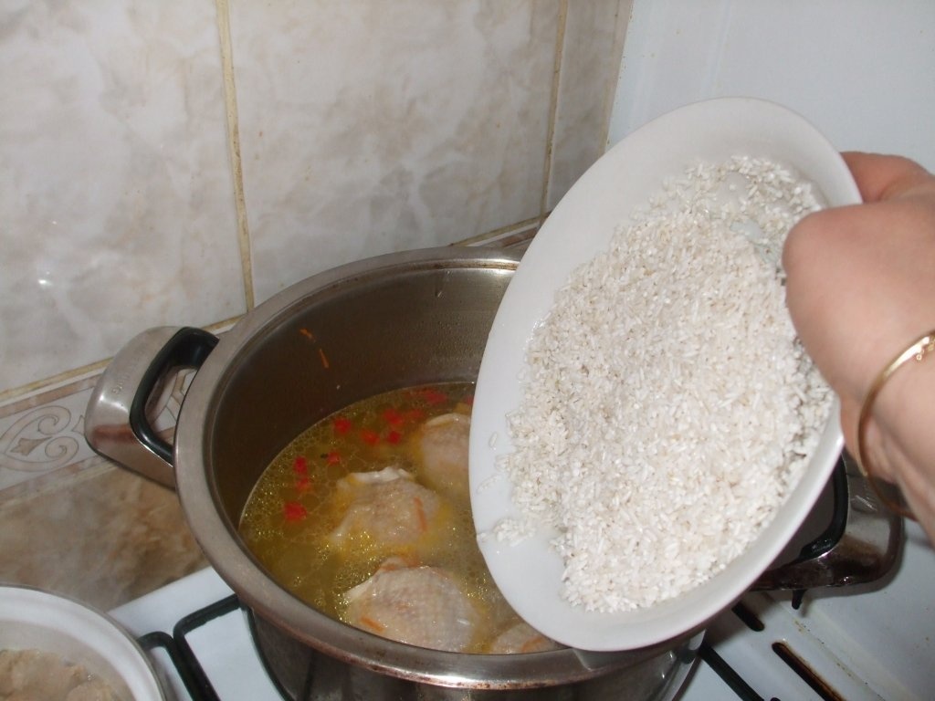 Pilaf de orez cu pui