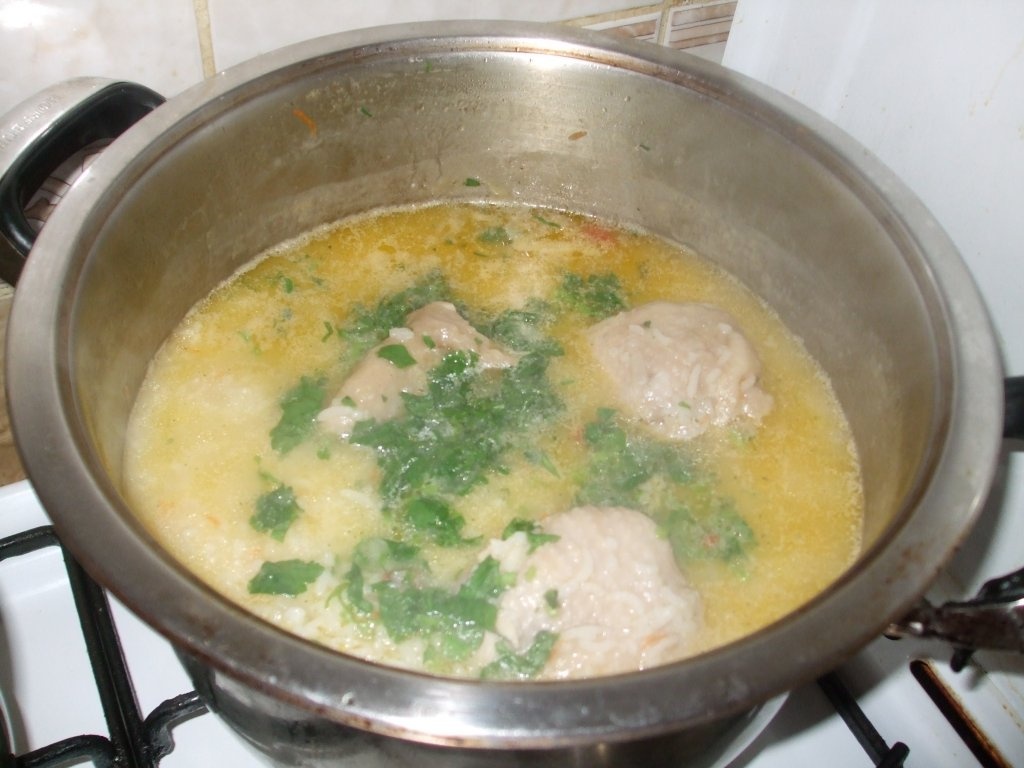 Pilaf de orez cu pui