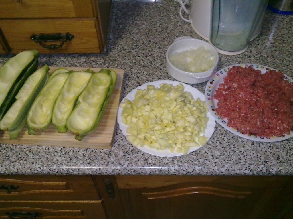 dovlecei umpluti--la cuptor