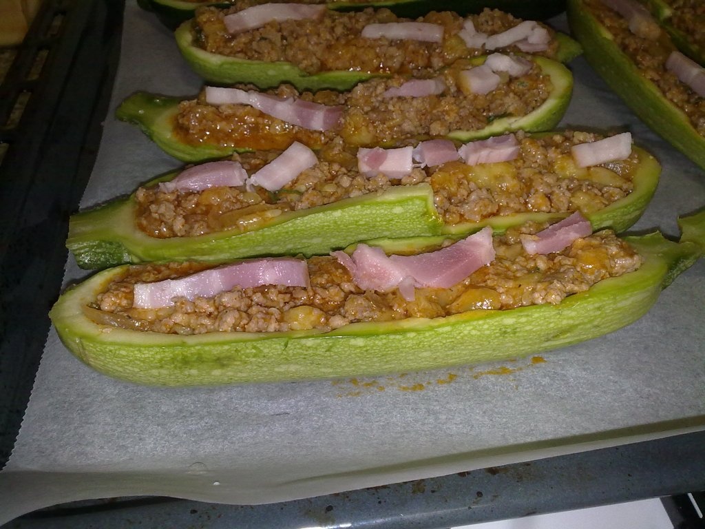 dovlecei umpluti--la cuptor