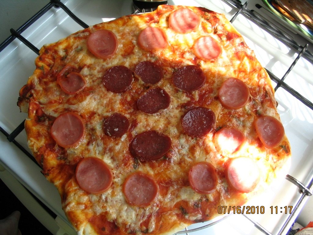 pizza cu blat american