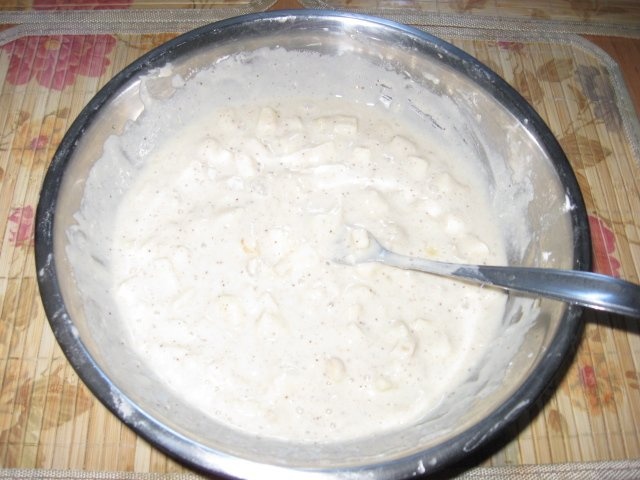 Briose  de post cu fructe si scortisoara