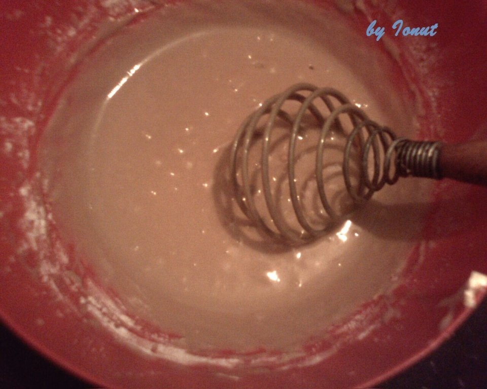 Prajitura economica cu gem si nuci