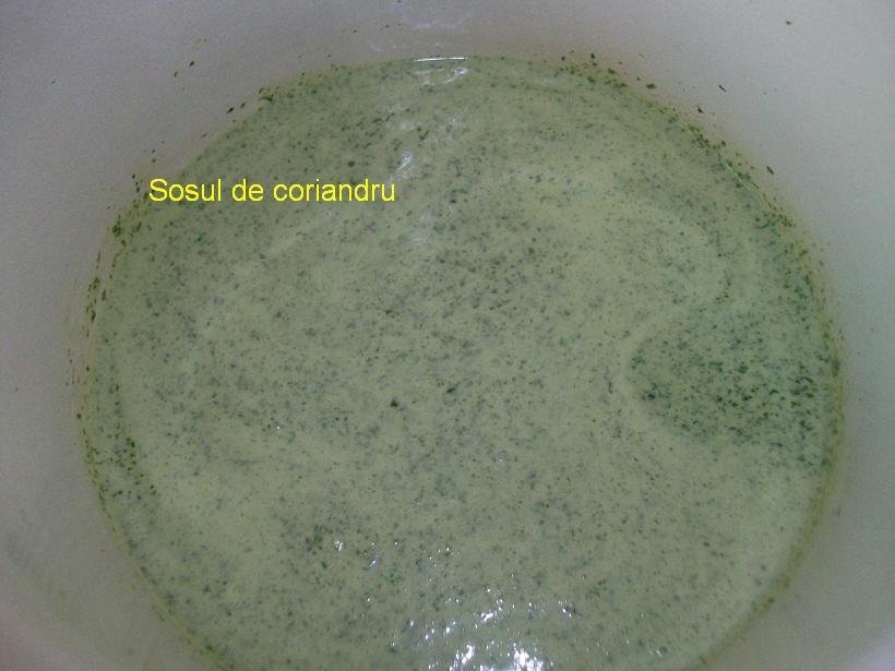 Peste  prajit,cu sos de coriandru