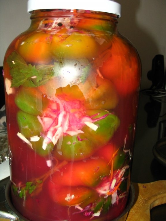 Gogosari umpluti cu varza pentru iarna