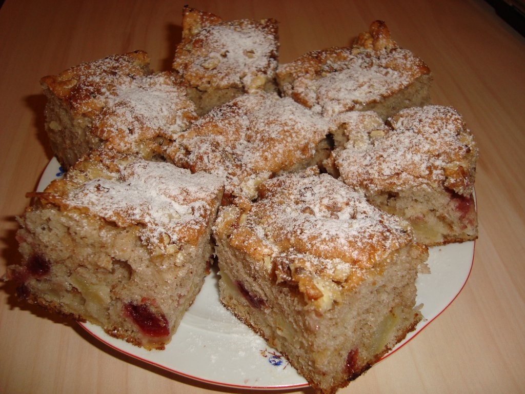 Prajitura cu mar cubulete