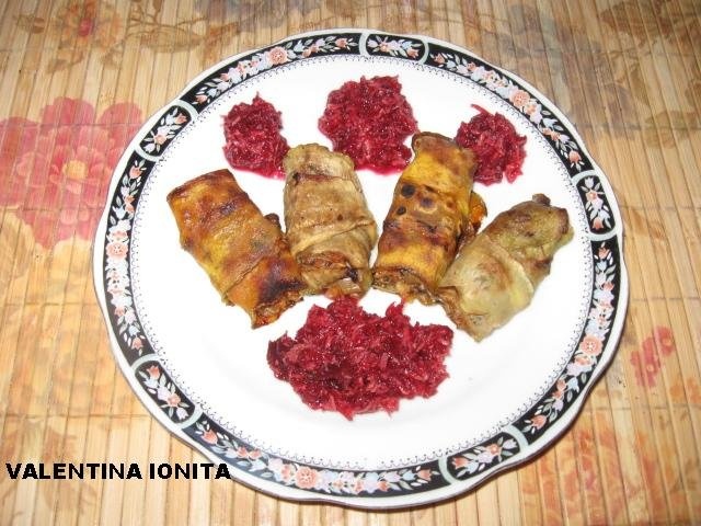 Rulouri de dovlecel si de dovleac umplute cu legume - de post - Reteta casei