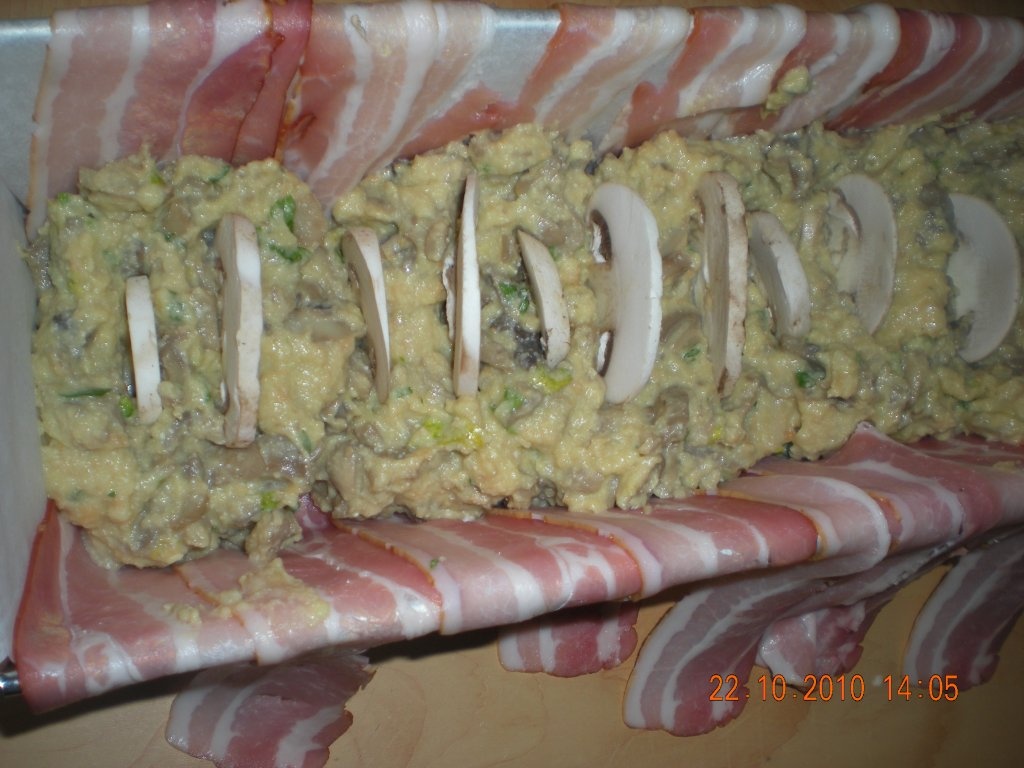 Terrina de ciuperci cu bacon