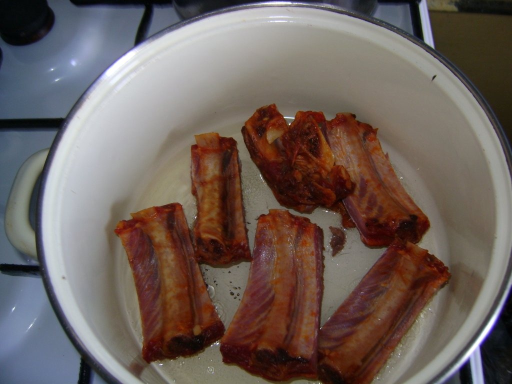 Mancare de cartofi cu costita afumata