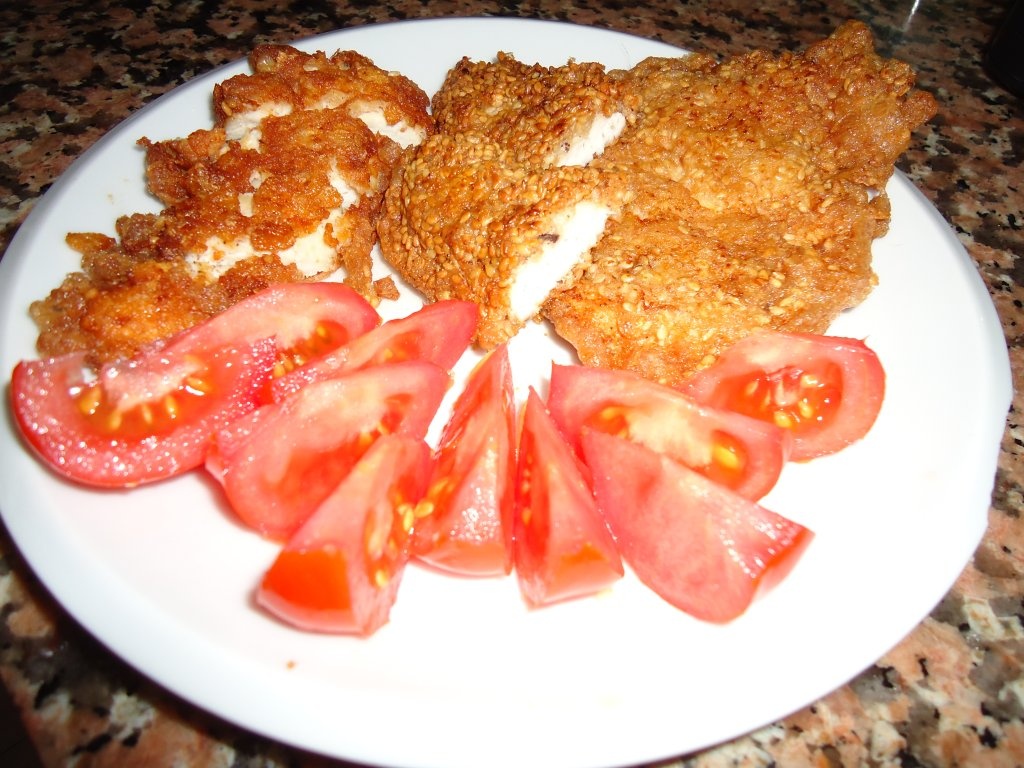 Snitele pufoase cu fulgi de porumb si susan