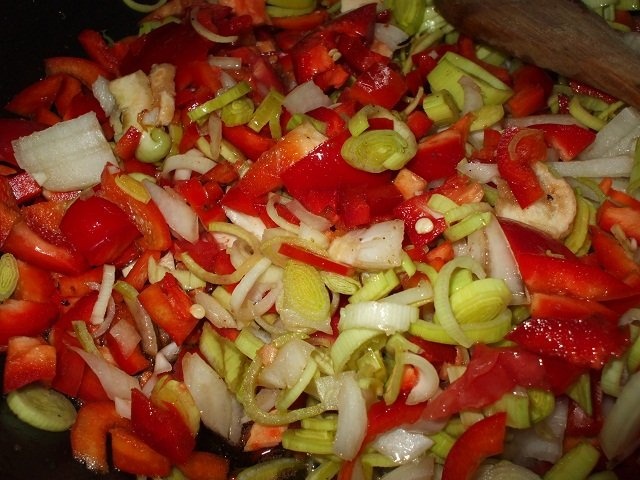 Paste cu praz si afumatura