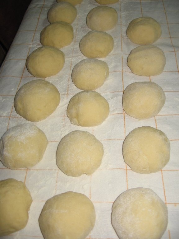 Cornulete alla mami meu