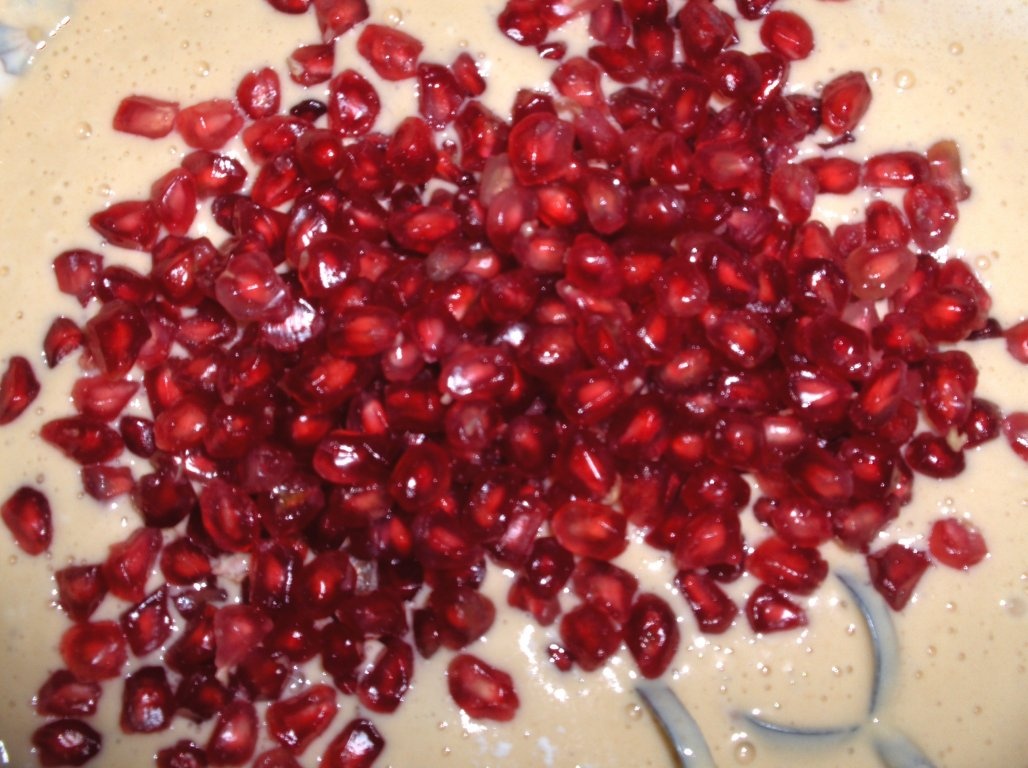 Tort de rodii cu zahãr brun