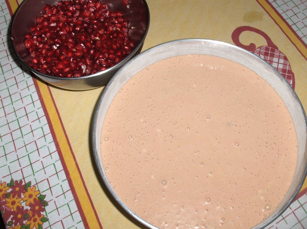 Tort de rodii cu zahãr brun