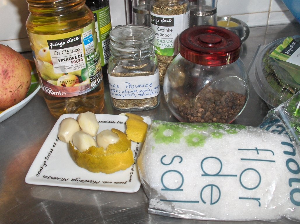 Ciuperci Paris marinate (Conserva de cogumelos)