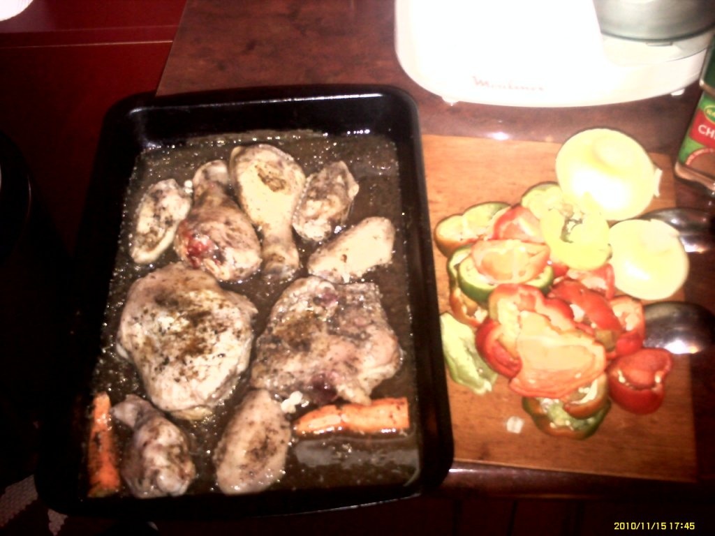 Pui cu legume la cuptor