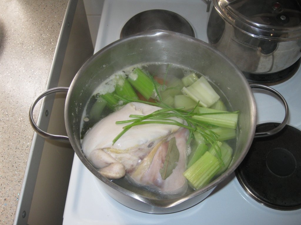 Supa de gaina cu fidea