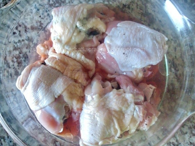 Pulpe de pui umplute cu masline, kaizer si busuioc