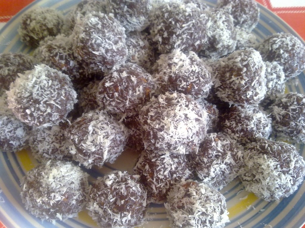 Guguloae cu nuca de cocos