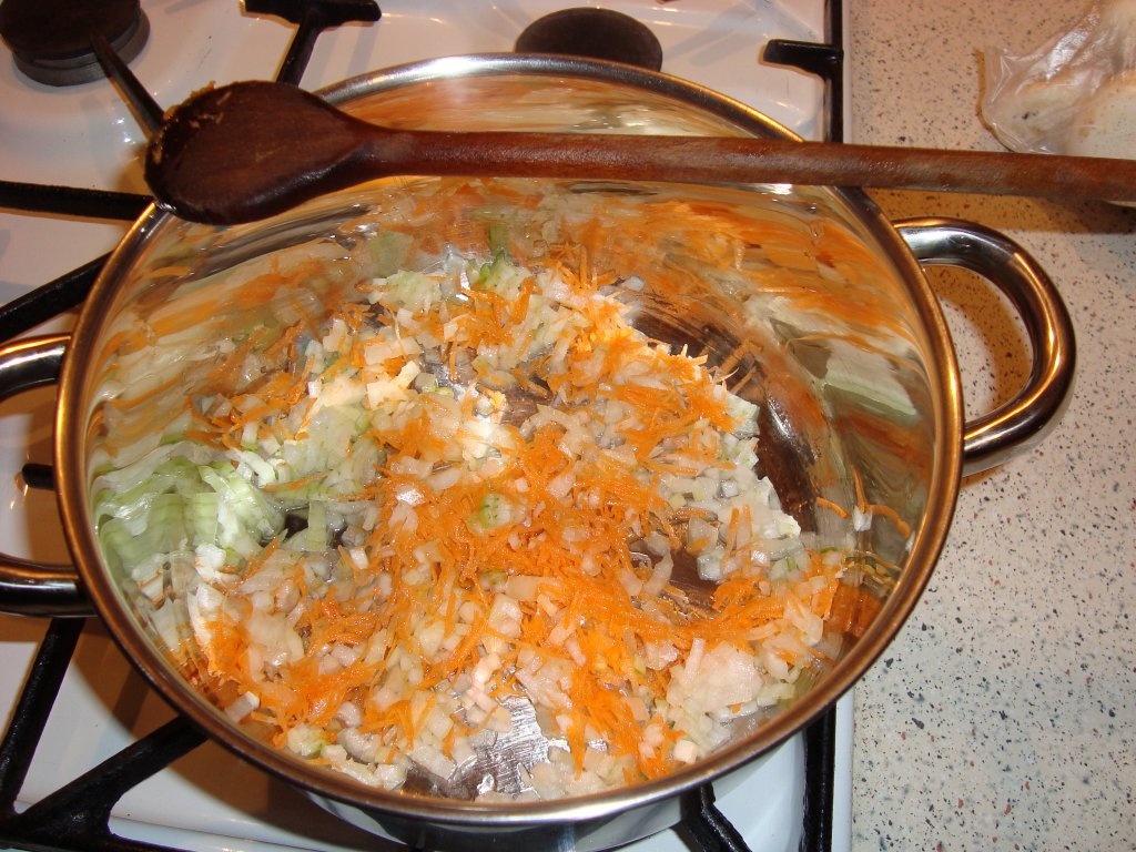 Paste cu tocanita de ciuperci