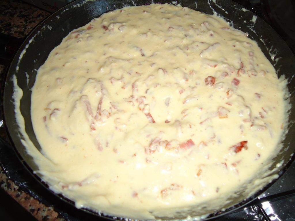 Spaghete Carbonara  reţetă cu smântână