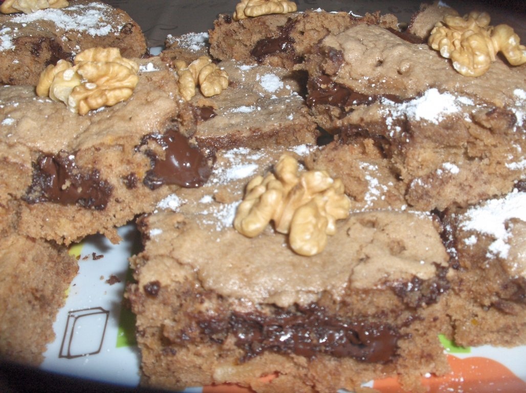 Brownies de Ciocolatã si Nuci