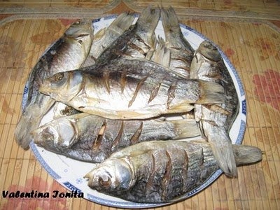 Peste sarat si uscat rasol cu legume la cuptor