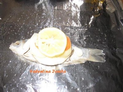 Peste sarat si uscat rasol cu legume la cuptor