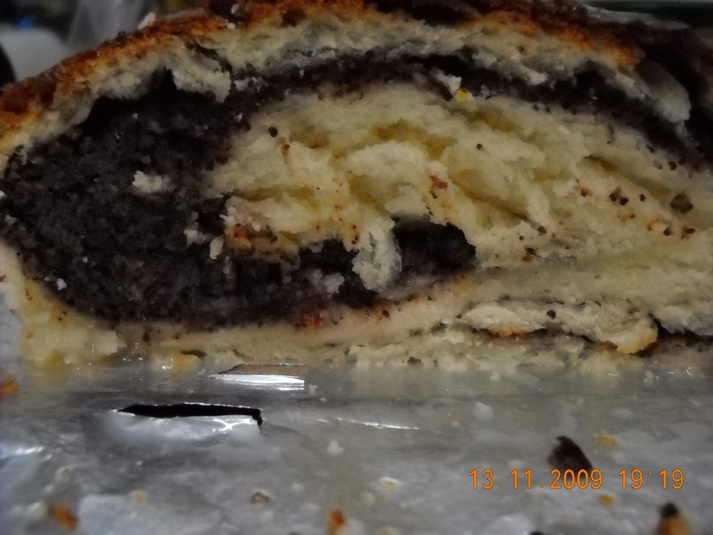 Cozonac de post cu mac